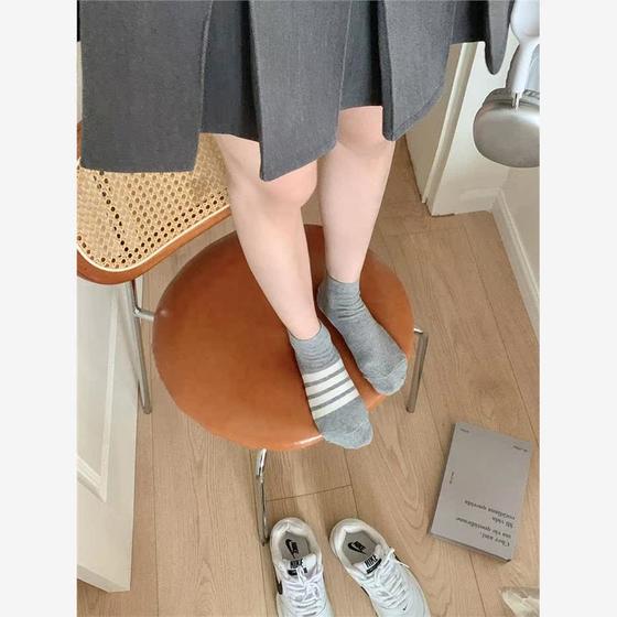 여성용 ab 양말을위한 줄무늬 양말 ab 양말 INS 트렌디 한 면화 여름 얇은 로우 탑 일본 스포츠 학생 단순한 짧은 보트 양말 여성용 ab 양말을위한 줄무늬 양말 ab 양말 INS 트렌디 한 면화 여름 얇은 로우 탑 일본 스포츠 학생 단순한 짧은 보트 양말