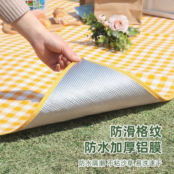 Picnic outdoor outdoor picnic cushion INS wind color film anti -moisture -proof pad portable foldable lawn sand beach tent pad Picnic outdoor outdoor picnic cushion INS wind color film anti -moisture -proof pad portable foldable lawn sand beach tent pad