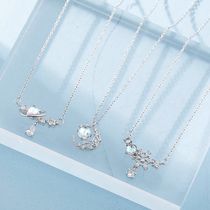 Aurora water drop planet necklace Japan and South Korea snowflake clavicle chain sweet and simple students send girlfriends and girlfriends birthday gifts