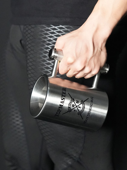 304 스테인리스 스틸 워터 컵 다기능 피트니스 가정용 덤벨 컵 대용량 다중 사양 캠핑 상업 열 단열재 304 스테인리스 스틸 워터 컵 다기능 피트니스 가정용 덤벨 컵 대용량 다중 사양 캠핑 상업 열 단열재
