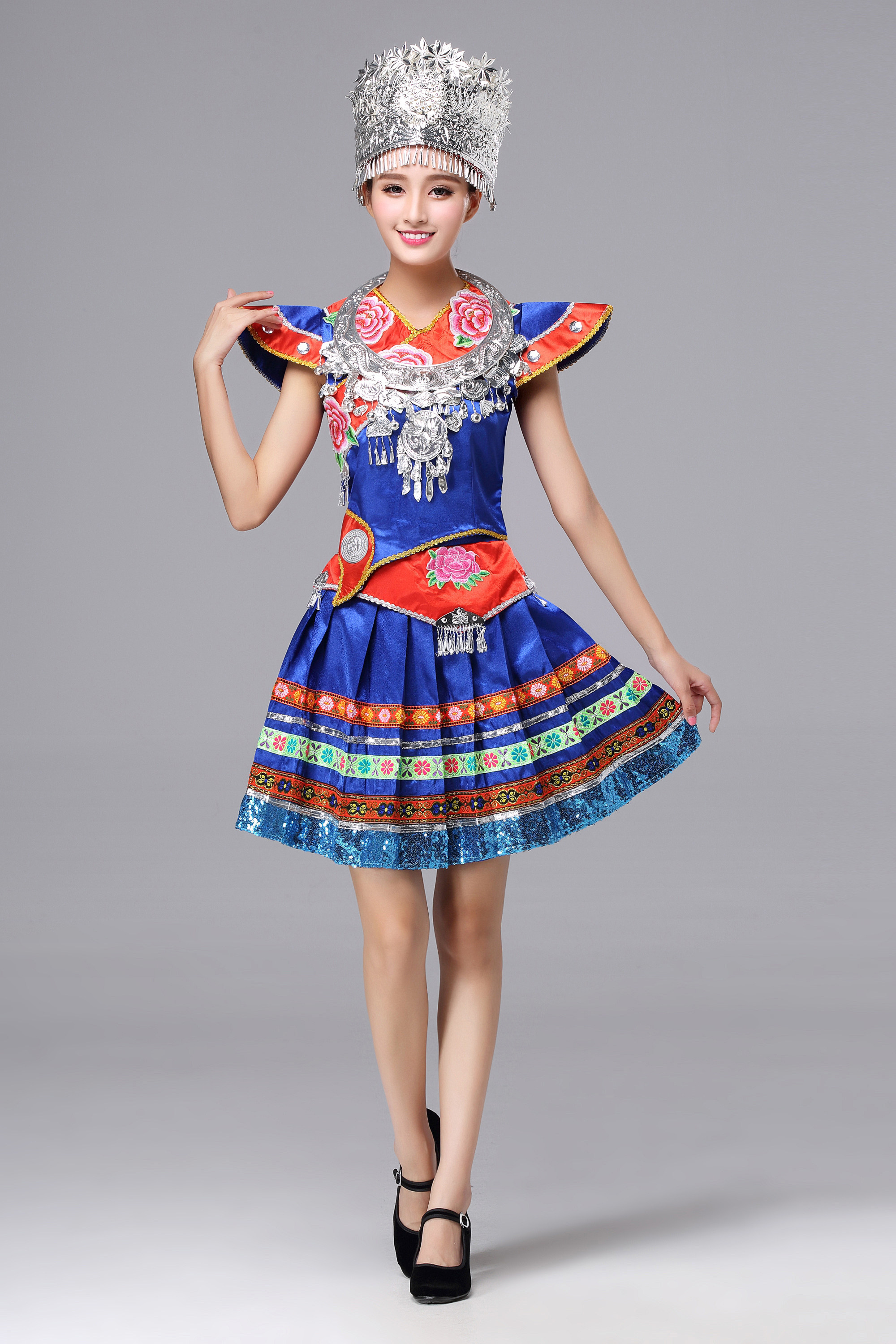 新款苗族服装苗族演出服苗族舞蹈服少数民族壮族女湘西瑶族表演服