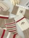 레트로 브라운 가을 새로운 이중 니들 자수 베어 한국어 버전의 Xiaohongshu Hot Selling Striped Contrasting Color Pile Socks 레트로 브라운 가을 새로운 이중 니들 자수 베어 한국어 버전의 Xiaohongshu Hot Selling Striped Contrasting Color Pile Socks
