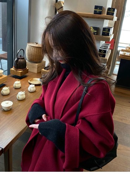 Advanced sensing robe red short double -sided cashmere coat female autumn and winter new lace Christmas woolen coat
Advanced sensing robe red short double -sided cashmere coat female autumn and winter new lace Christmas woolen coat