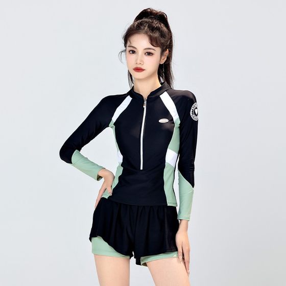 Split swimsuit for women in hot springs 2025 new hot model slimming and conservative surfing summer long-sleeved sun protection swimsuit
Split swimsuit for women in hot springs 2025 new hot model slimming and conservative surfing summer long-sleeved sun protection swimsuit