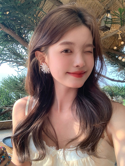 여성을위한 레트로 진주 꽃 귀걸이, 절묘한 3 차원 꽃잎 디자인 귀걸이 귀걸이 여성을위한 레트로 진주 꽃 귀걸이, 절묘한 3 차원 꽃잎 디자인 귀걸이 귀걸이