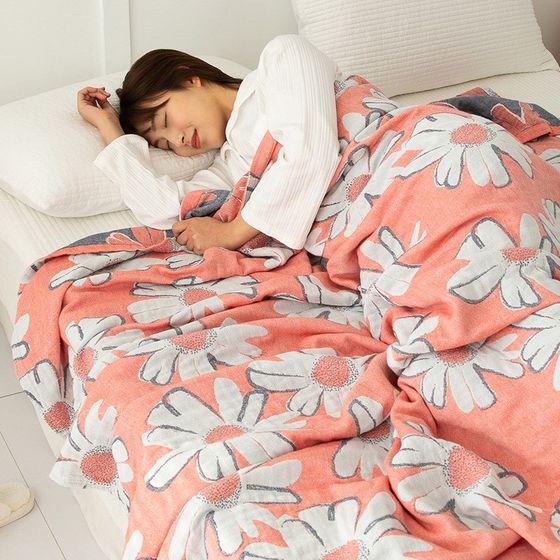 Pure cotton gauze towel quilt A type cotton cover blanket spring and summer new single double P air conditioner sofa blanket manufacturer
Pure cotton gauze towel quilt A type cotton cover blanket spring and summer new single double P air conditioner sofa blanket manufacturer