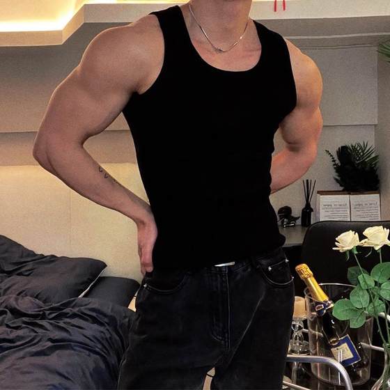 Summer men's vest heavy cotton thick thread street I-shaped sleeveless fitness elastic slim elastic sweat-absorbing muscle man
Summer men's vest heavy cotton thick thread street I-shaped sleeveless fitness elastic slim elastic sweat-absorbing muscle man