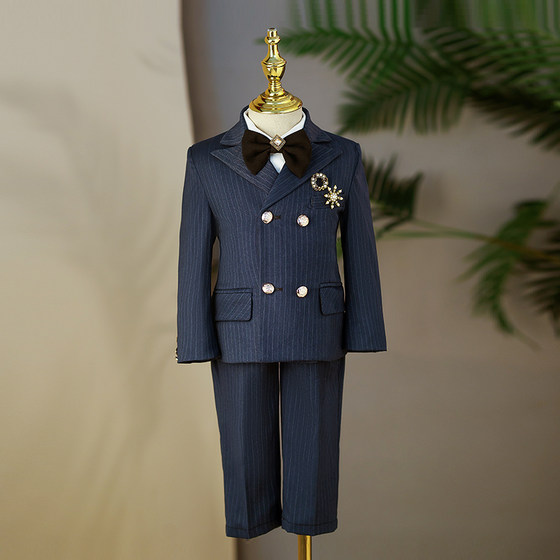Boys dress suit children's suit flower children wedding little boy show suit host recitation performance costume
Boys dress suit children's suit flower children wedding little boy show suit host recitation performance costume