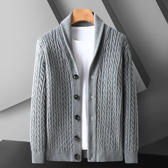 Fatty Brother 2021 autumn and winter new high-end cardigan men's flip V-neck fashion knitted top jacket large size men's sweater
Fatty Brother 2021 autumn and winter new high-end cardigan men's flip V-neck fashion knitted top jacket large size men's sweater