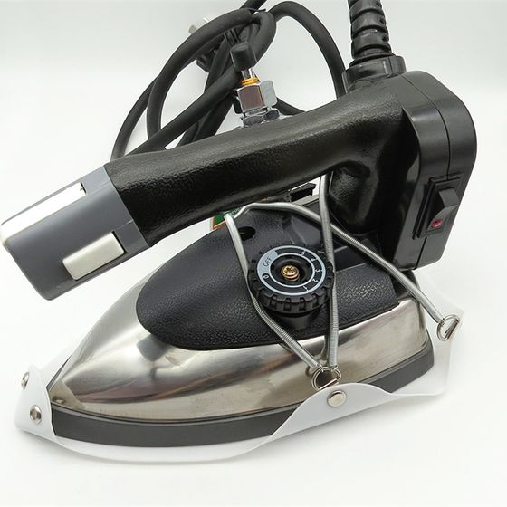 Industrial clothing iron shoes, bottle iron sole cover, iron shoes, hot boots, light-proof board, anti-coke, anti-shock shoes, universal type
Industrial clothing iron shoes, bottle iron sole cover, iron shoes, hot boots, light-proof board, anti-coke, anti-shock shoes, universal type