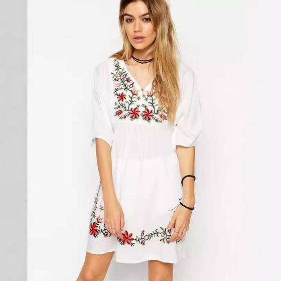 Temperament loose large size women's dress pregnant women embroidered cotton summer clothes Bauhinia national style
Temperament loose large size women's dress pregnant women embroidered cotton summer clothes Bauhinia national style