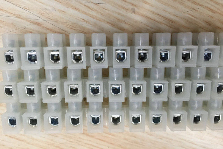 pa7金笔接线端子 贯通式接线柱 连接器 十二位端子台 对接线排