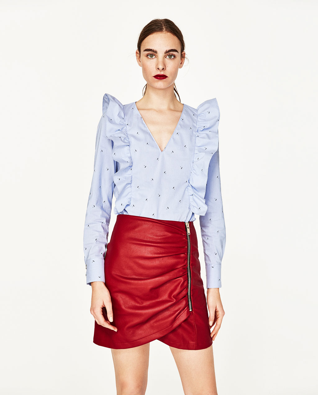 Блузки Zara