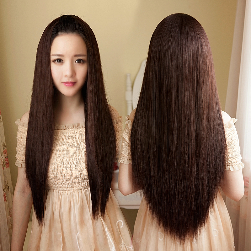 Korean long hair girl with photo