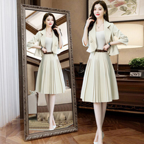 Early autumn fashion dress womens two-piece 2021 New Foreign Air Age age plus size dress slim small suit