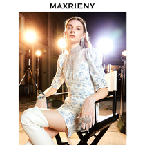 MAXRIENY Chinese style blue and white porcelain pleated dress 2021 autumn new women bubble sleeve floral short skirt