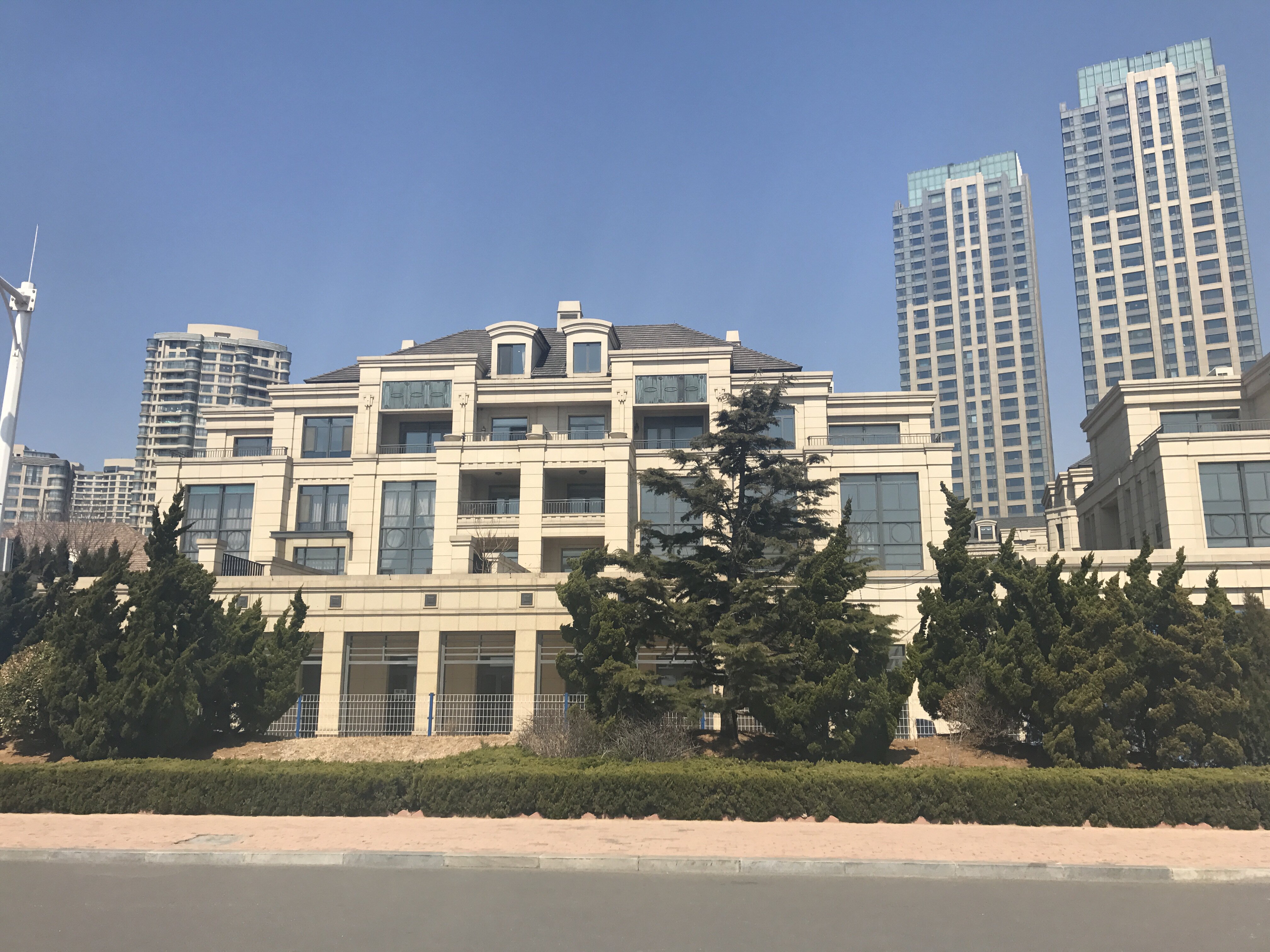 【栾文治】所有的大连市沙河口区星海广场星海湾壹号海景别墅