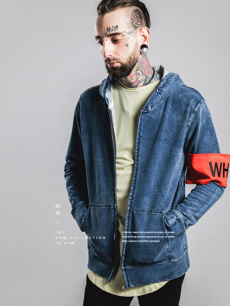 burning男装店 明星同款 水洗牛仔蓝white 红袖章连帽卫衣外套