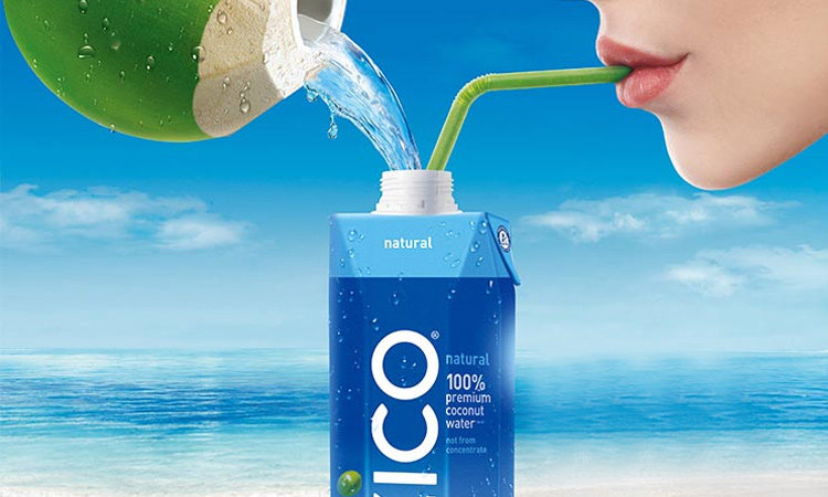 zico椰子水,以泰国非转基因椰青鲜榨,是一款源自大自然的补水饮料.