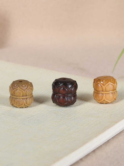 녹색 백단향 로터 테이블 DIY 액세서리 손으로 장식 된 통로 목걸이, 문화 및 음악 불교 구슬, 팔찌 및 액세서리 구슬 비즈 녹색 백단향 로터 테이블 DIY 액세서리 손으로 장식 된 통로 목걸이, 문화 및 음악 불교 구슬, 팔찌 및 액세서리 구슬 비즈