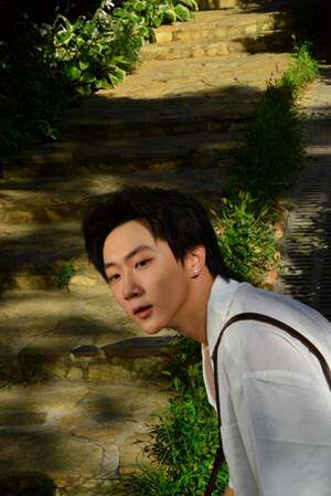 副导演:冯典坤歌队演员:时凡媛 罗佳雯 王瑾喆 盛文旭孙明缘 卢待熹