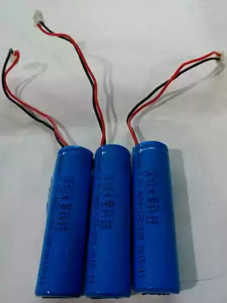 Pin 18650 Lithium chính hãng Nhập khẩu 1800mAh Dung lượng lớn 3.7V Bộ sạc ống điện hát - Khác