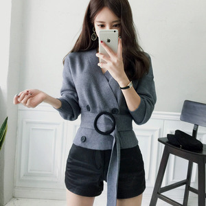 New V-collar Double-breasted Knitted Fashion Short Sweater Opener