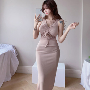 Summer new Korean sexy V-neck slim mid length slit wrap hip knitted dress