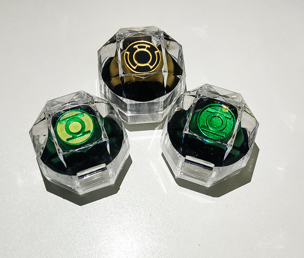 黄灯戒指 绿灯戒指