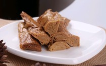 Anhui Axing Wuwei special product secret handmade halogen chicken tofu dried marinated tofu skin full of 3 pieces