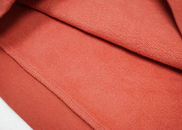 madebygu? 忧伤的富二代 水洗做旧橡皮红戴帽卫衣