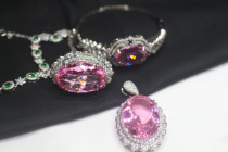 Marya Western Oval Necklace imitation natural powder Morgan stone opening ring Super Flash pink diamond pendant set