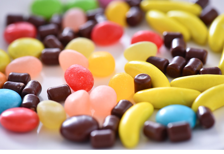 明治香蕉味娃娃味幻彩巧克力宝富橡皮糖综合水果口味10g 215