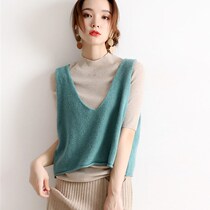 Spring and autumn horse Vest Womens outer wear fashion vest trend small incense knitted short wool loose outside wear