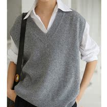 v collar knit waistcoat female vest 2021 new outfitting autumn and winter relaxation outside wearing a lazy wind sleeveless shoulder wave