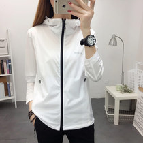 Spring new outdoor stormtrooper womens solid color suit hooded sunscreen suit cardigan wind and rain hiking mountaineering suit