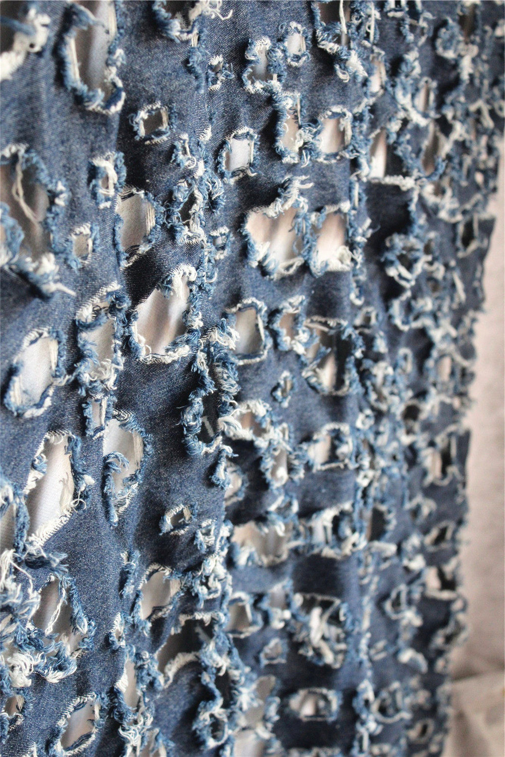 原创设计师布料 破洞窟窿牛仔面料肌理立体改造创意镂空透视面料