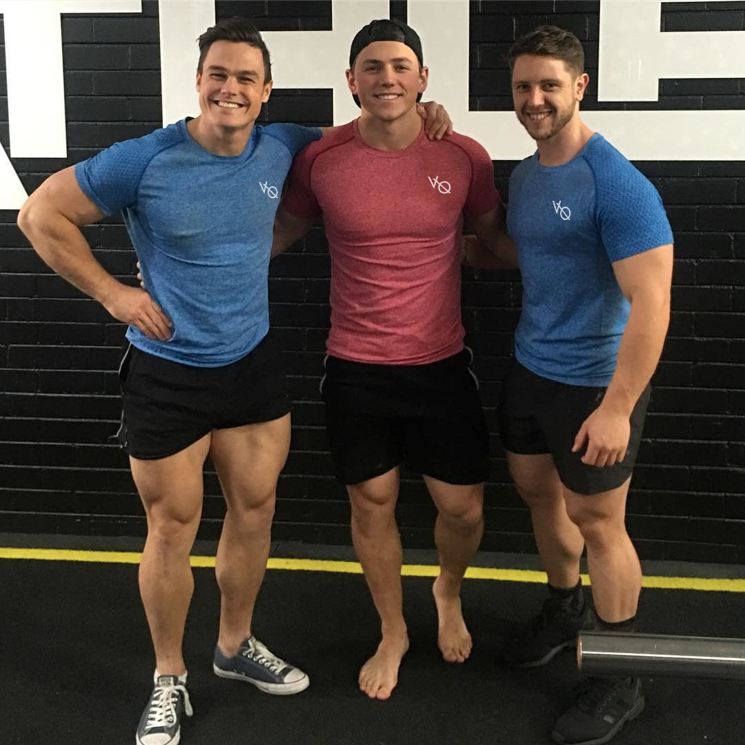 肌肉兄弟男健身狗薄款工字背心透气速干运动短袖紧身衣跑步训练美