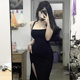 여성 서스펜더 기질을위한 순수한 여름 검은 드레스 새로운 슬림 허리 껴안기 및 슬림 미드 길이의 치마 여성 서스펜더 기질을위한 순수한 여름 검은 드레스 새로운 슬림 허리 껴안기 및 슬림 미드 길이의 치마