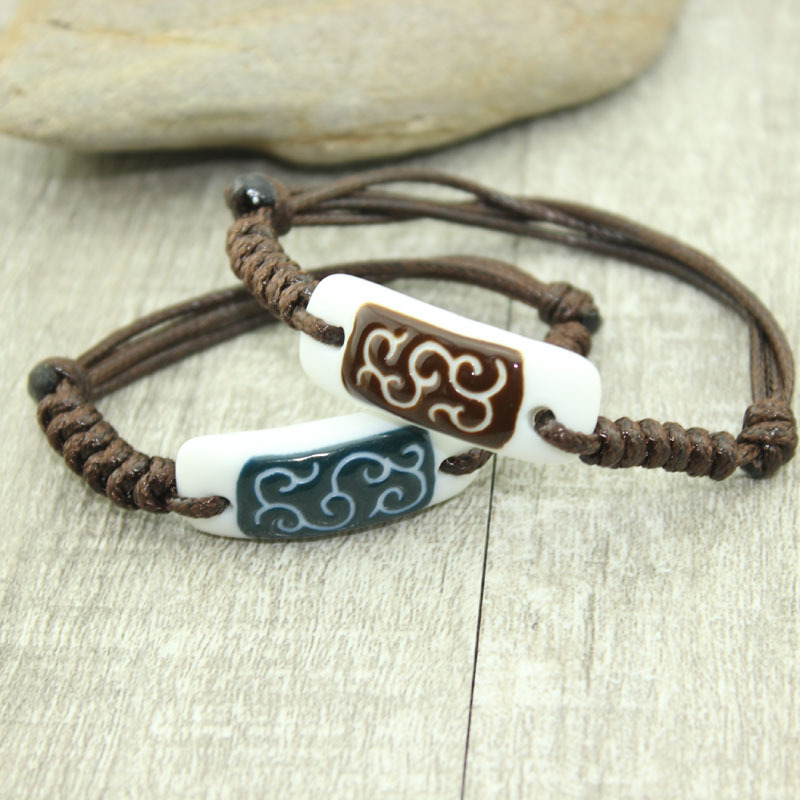 Jingdezhen ceramic bracelet wholesale bracelet has figure small bracelet JXB024 hand - carved xiangyun