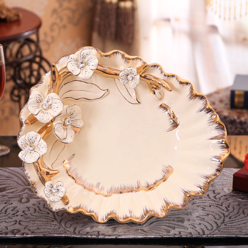 SAN road fort European creative ceramic bowl sitting room adornment compote furnishing articles of modern household act the role ofing is tasted housewarming gift