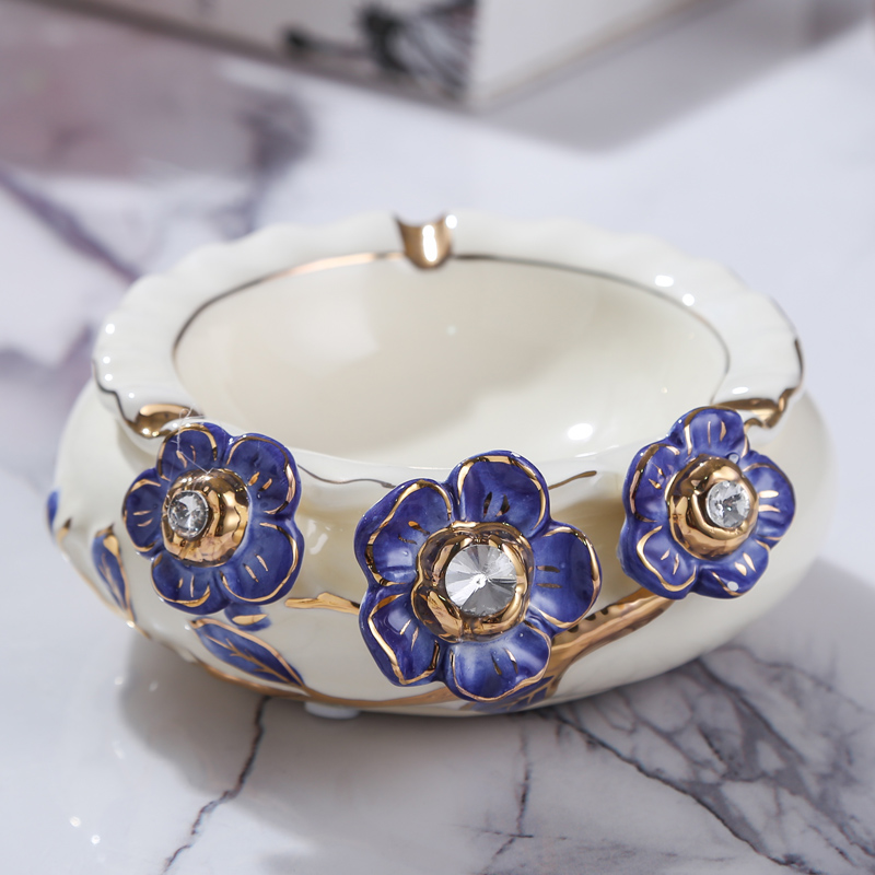 European new royal blue name plum flower series European ceramic ashtray sitting room adornment bedroom with cover the ashtray furnishing articles