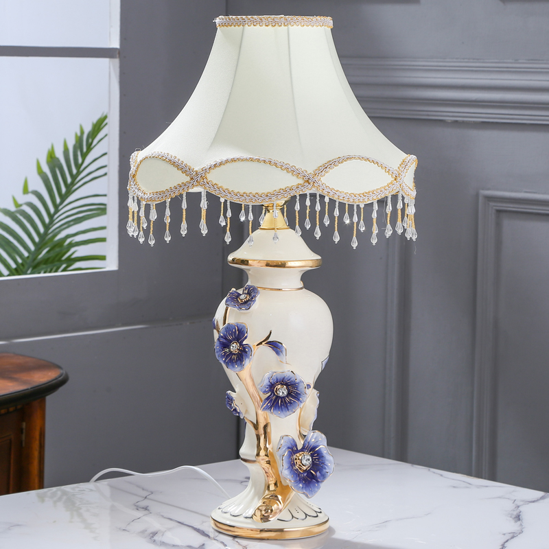 Fort SAN road new royal blue name plum flower series ceramic desk lamp furnishing articles romantic European - style sitting room, bedroom adornment move