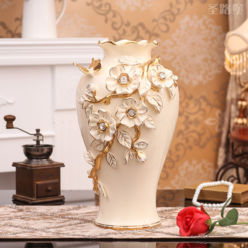 SAN road fort European ceramic dry flower vase furnishing articles furnishing articles sitting room flower arranging household act the role ofing is tasted porcelain decorative vase