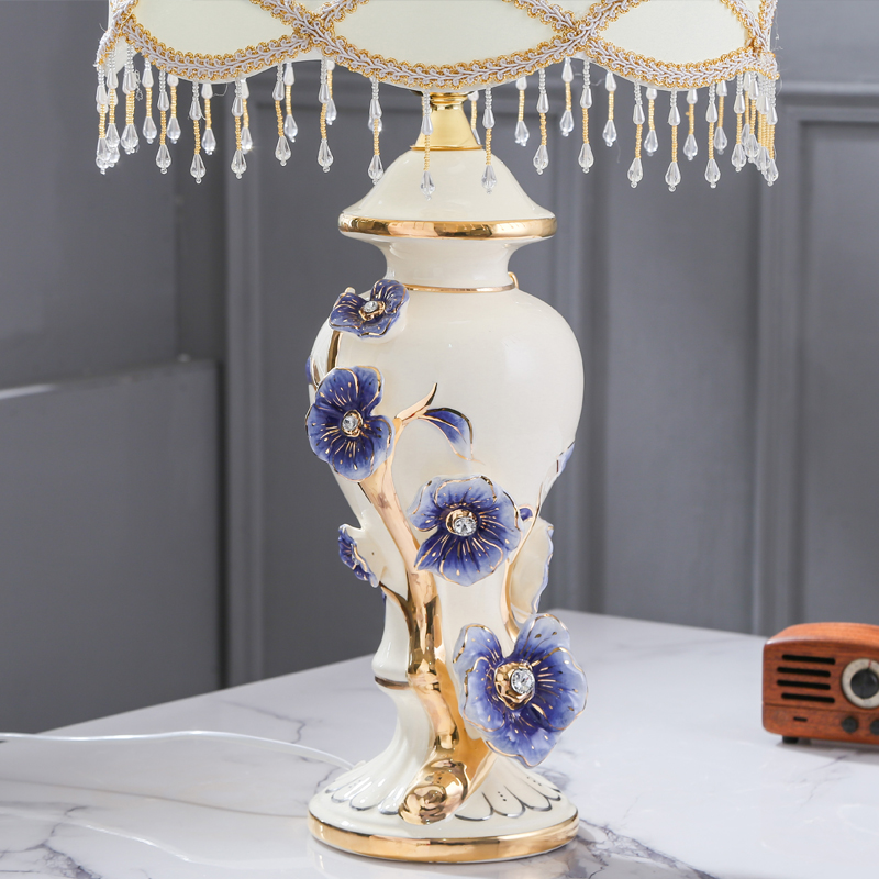 Fort SAN road new royal blue name plum flower series ceramic desk lamp furnishing articles romantic European - style sitting room, bedroom adornment move