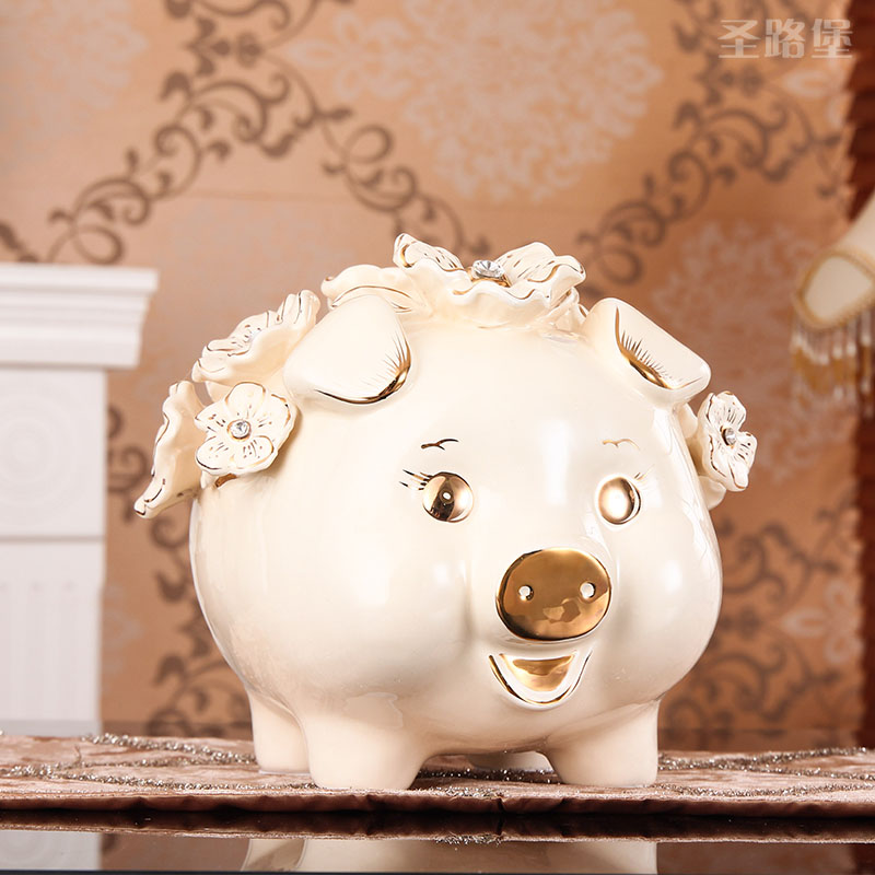 SAN road fort European ceramic furnishing articles inside house decorations pig can save the children bedroom furnishing articles furnishing articles creative gifts