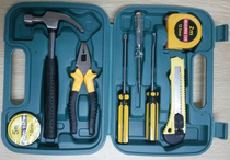 Car supplies 9-piece household tool set car hardware tools 9pc toolbox car insurance promotion