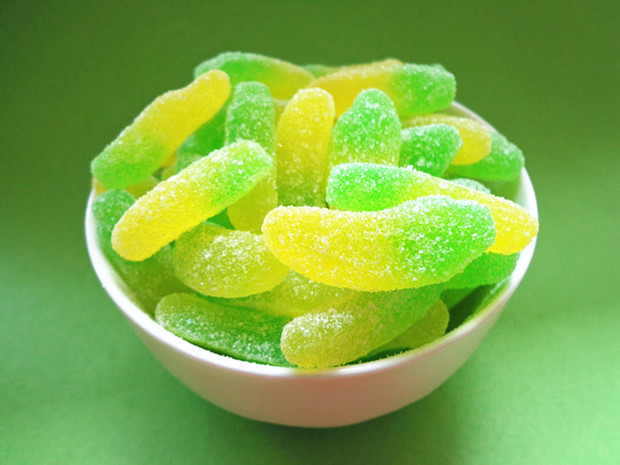 水果软糖 qq橡皮糖 结婚喜糖小香蕉 散装250g特价任意4份包邮