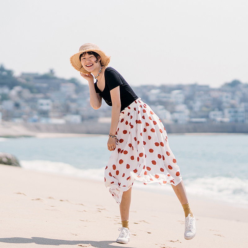 Summer vintage polka dot skirt small dress very fairy French high-waisted chiffon skirt large hem long