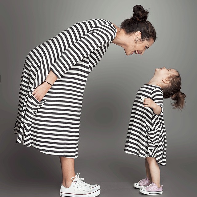 2022 small and medium girls summer and autumn striped children's skirt mother and daughter dress female treasure big skirt parent-child maternity dress